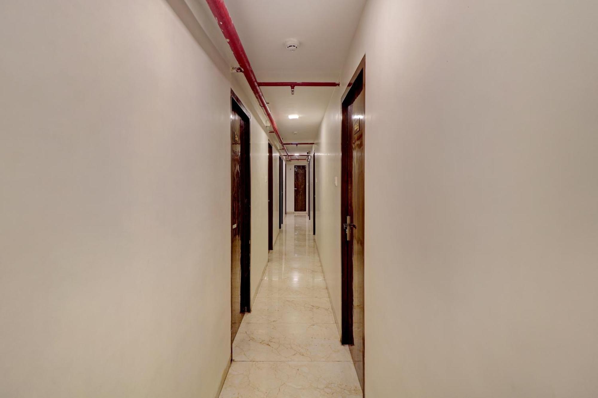 Hotel Merry Gold Bombaim Exterior foto